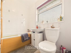 Sentence Gardens, Templeton, SA67