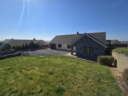 St. Clears, Llangynin, SA33