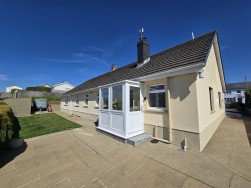 St. Clears, Llangynin, SA33