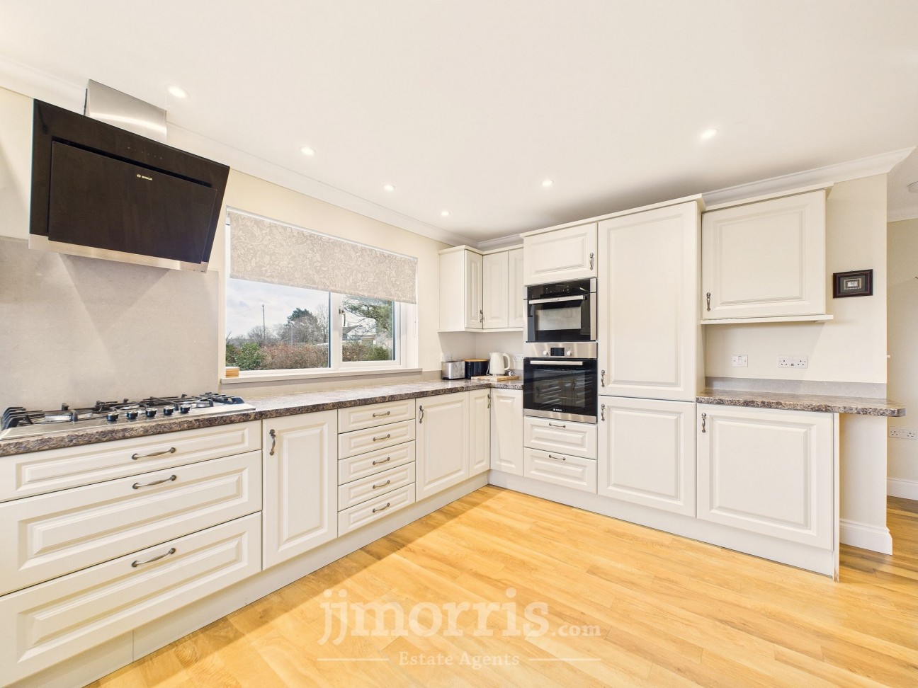 Parrog Road, Newport, SA42