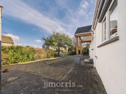 Parrog Road, Newport, SA42