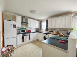 Craig Las, Letterston, SA62