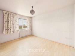 Wood Lane, Neyland, SA73