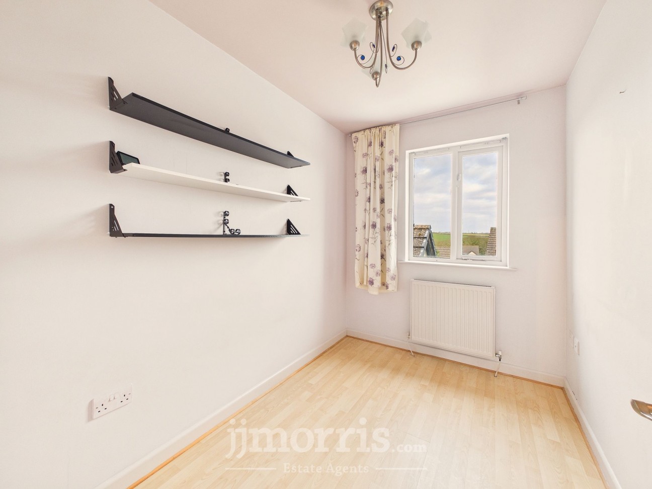 Wood Lane, Neyland, SA73