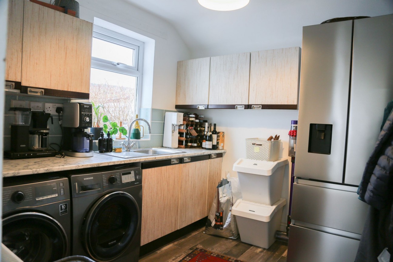 Dinas Cross, Newport, SA42