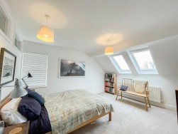 Dinas Cross, Newport, SA42