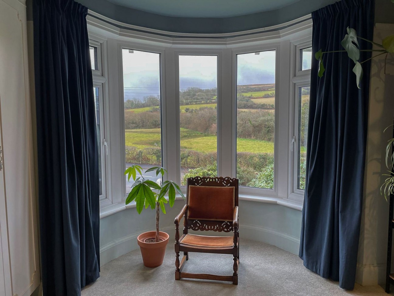 Dinas Cross, Newport, SA42