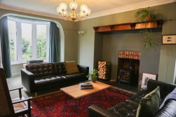 Dinas Cross, Newport, SA42