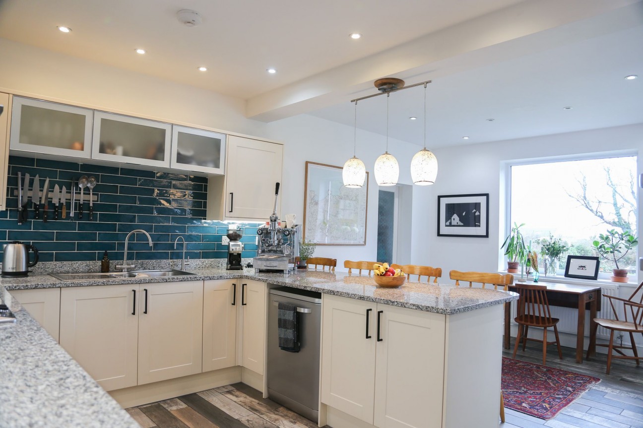 Dinas Cross, Newport, SA42