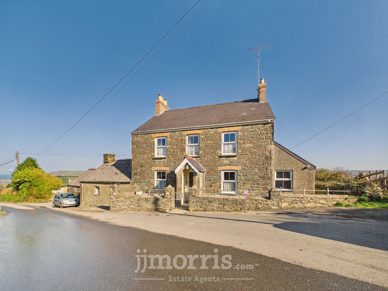 Cilgwyn Road, Newport, SA42