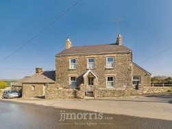 Cilgwyn Road, Newport, SA42