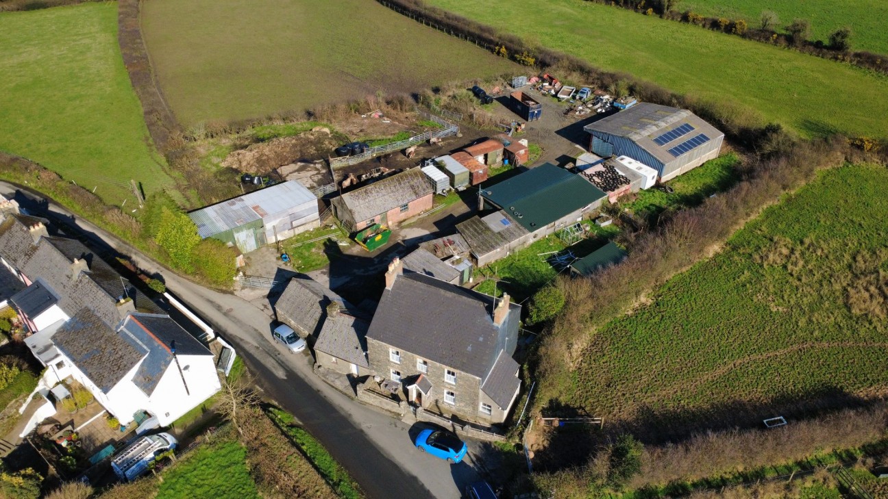 Cilgwyn Road, Newport, SA42