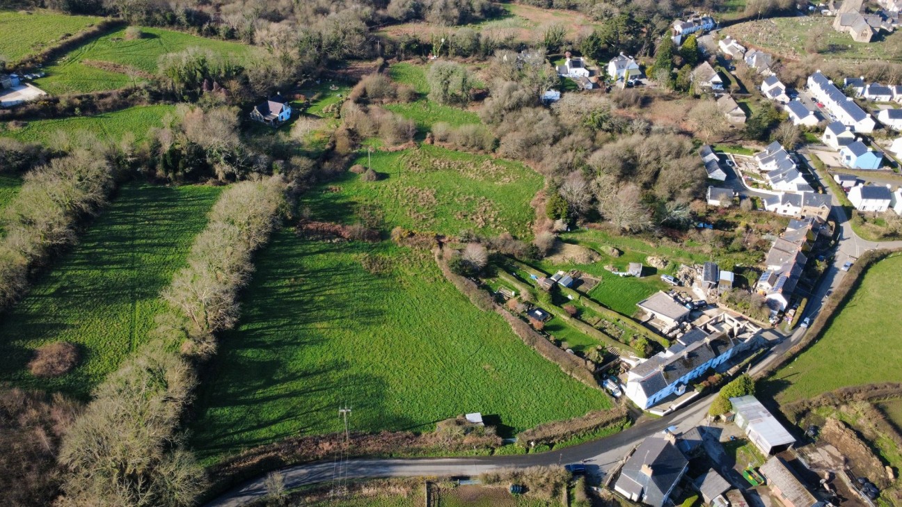 Cilgwyn Road, Newport, SA42