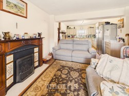 Cilgwyn Road, Newport, SA42