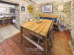 Quay Street, Lower Town, SA65