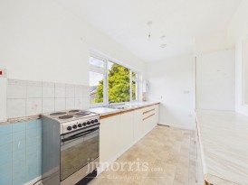 Feidr Fawr, Dinas Cross, SA42