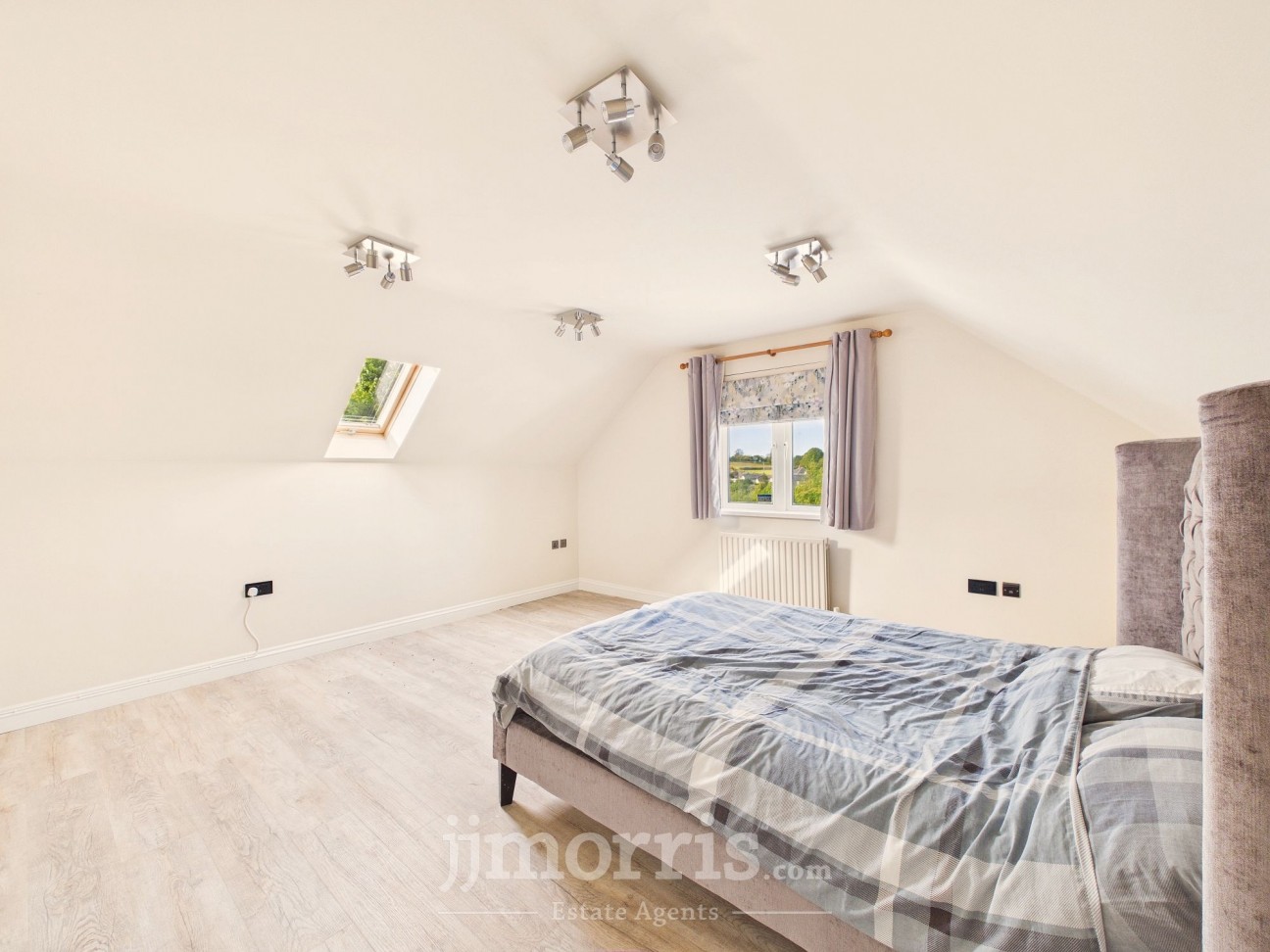 Ffostrasol, Llandysul, SA44
