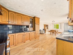 Ffostrasol, Llandysul, SA44