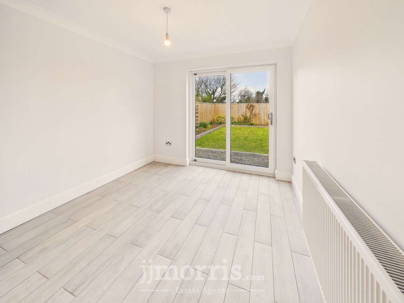 Parc Yr Onnen, Dinas Cross, SA42