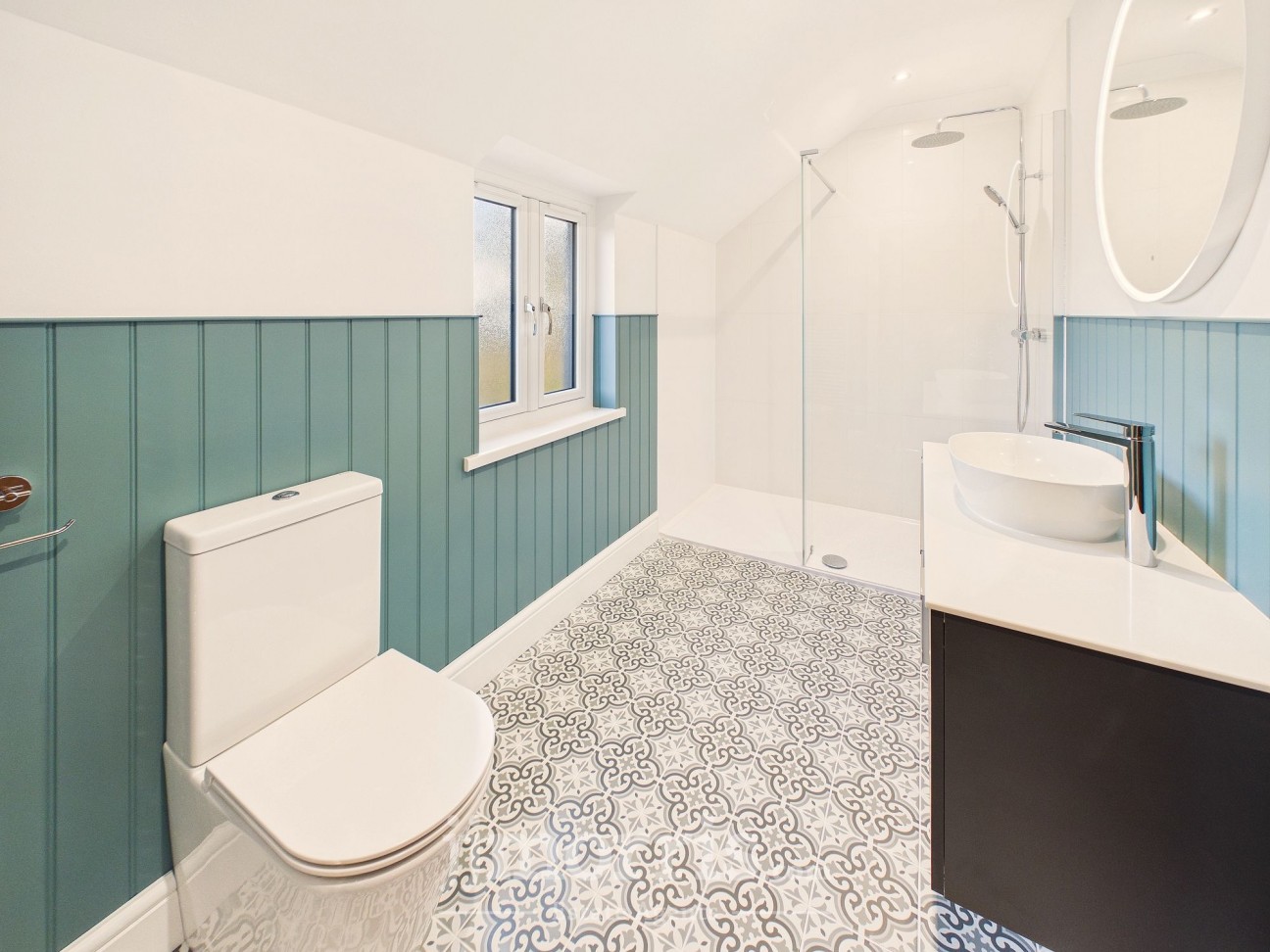 Parc Yr Onnen, Dinas Cross, SA42