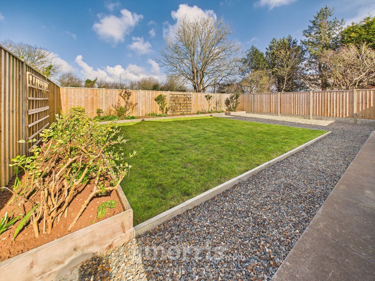 Parc Yr Onnen, Dinas Cross, SA42