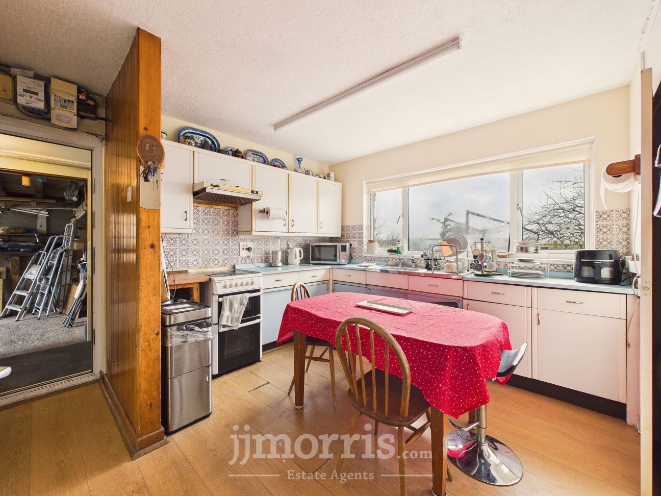 Caemorgan Road, Cardigan, SA43