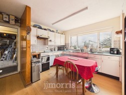 Caemorgan Road, Cardigan, SA43