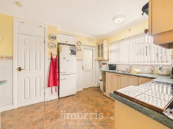 Maes-Y-Coed, Cardigan, SA43