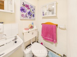 Pendre, Cardigan, SA43