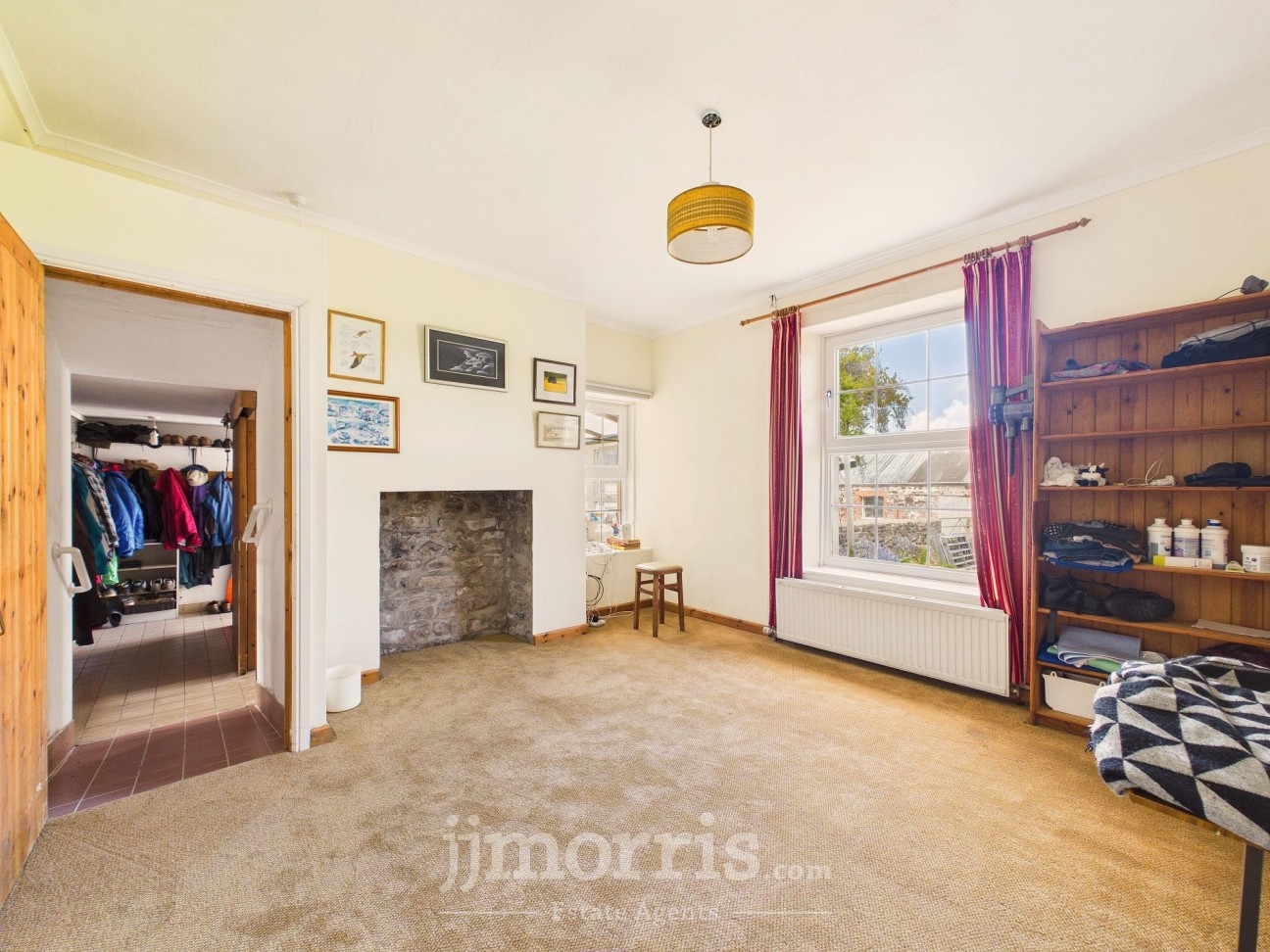 Laugharne, Carmarthen, SA33