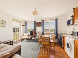 Laugharne, Carmarthen, SA33