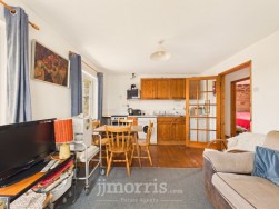 Laugharne, Carmarthen, SA33
