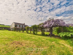 Laugharne, Carmarthen, SA33