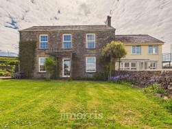 Laugharne, Carmarthen, SA33