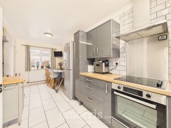 Maesyfrenni, Crymych, SA41