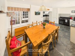 Long Street, Newport, SA42