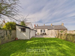 Long Street, Newport, SA42