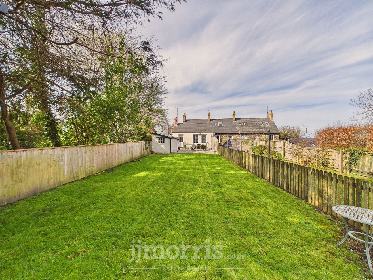 Long Street, Newport, SA42