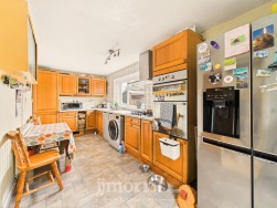 Maesgrug, Stop And Call, SA64