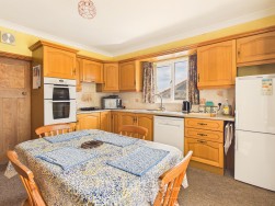 St. Davids Road, Haverfordwest, SA61