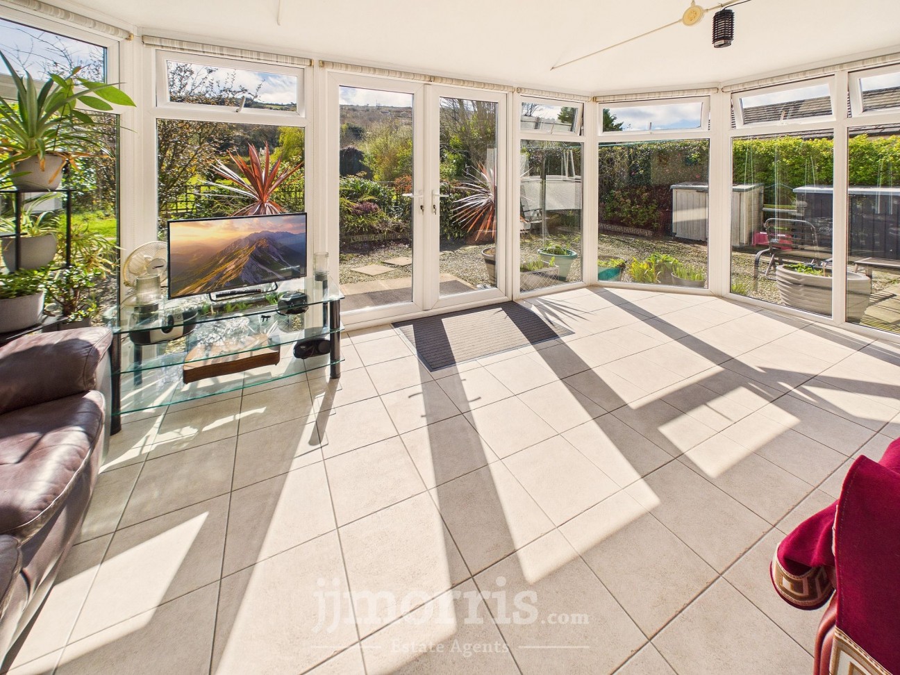 Dinas Cross, Newport, SA42