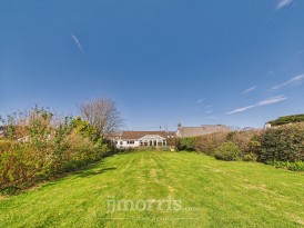 Dinas Cross, Newport, SA42