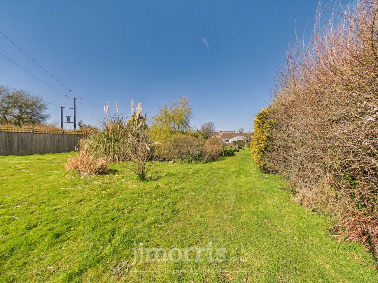 Dinas Cross, Newport, SA42