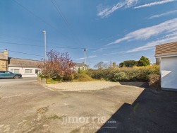 Dinas Cross, Newport, SA42