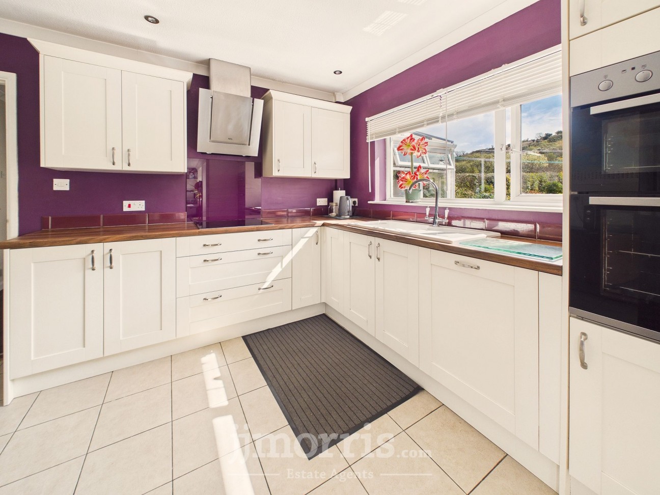 Dinas Cross, Newport, SA42