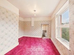 Login, Whitland, SA34