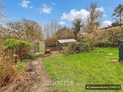 Login, Whitland, SA34