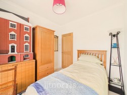 Sladeway, Fishguard, SA65