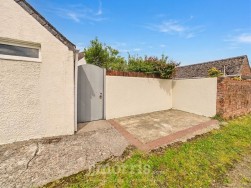 Sladeway, Fishguard, SA65