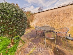 East Street, Newport, SA42